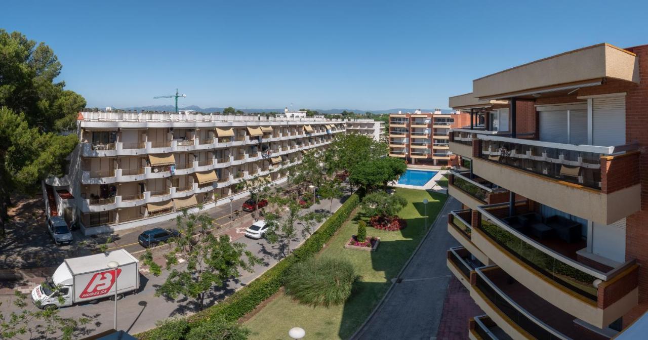 Apartaments Voralmar - Mas D'En Gran Cambrils Bagian luar foto