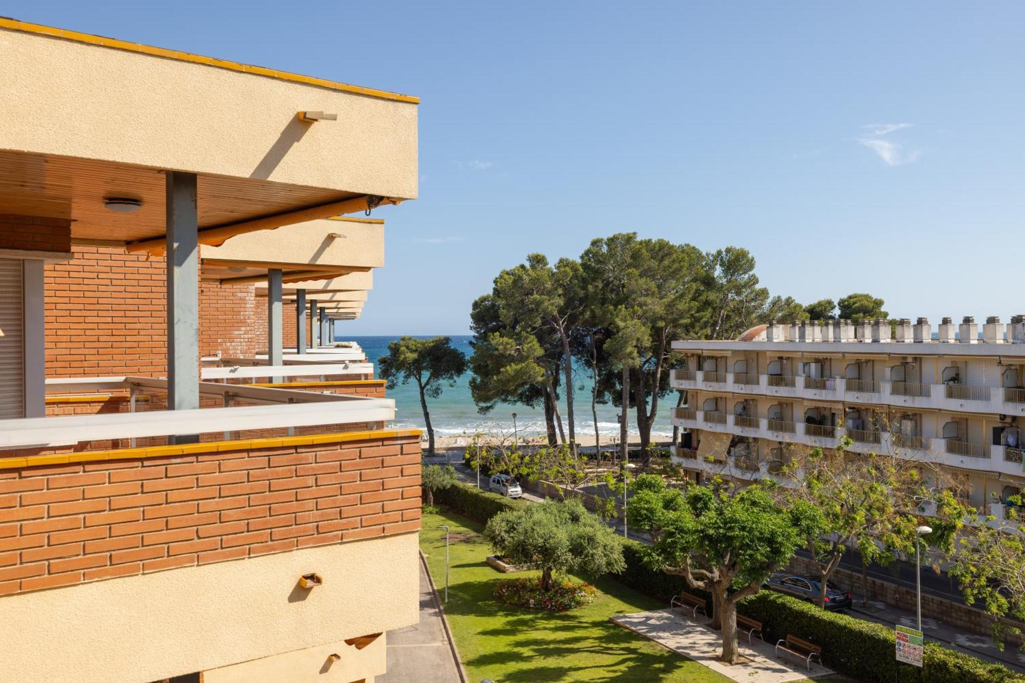 Apartaments Voralmar - Mas D'En Gran Cambrils Bagian luar foto
